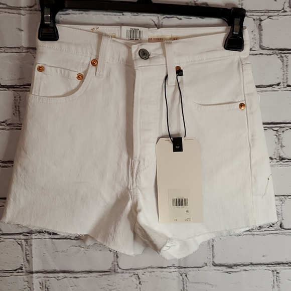 Levi's Ribcage Denim Shorts - Picture 2 of 10